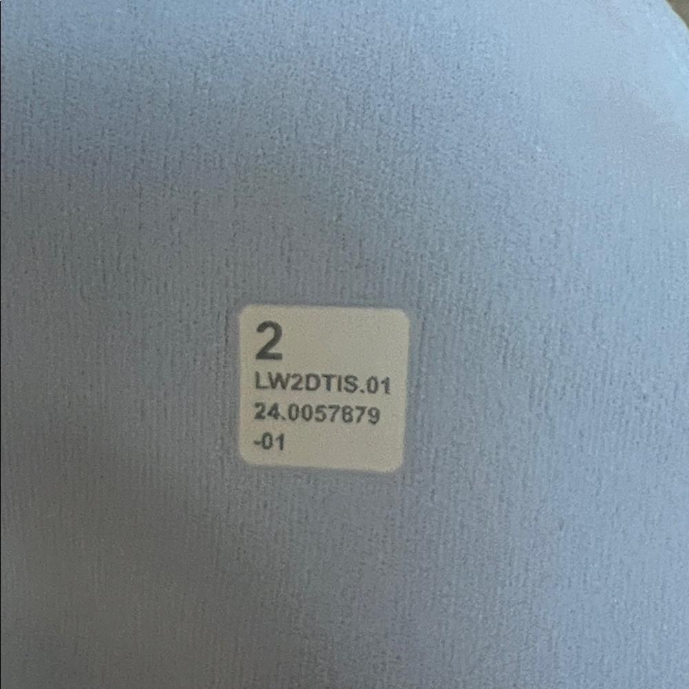 lululemon athletica Align V Neck Sports Bea - Picture 3 of 3